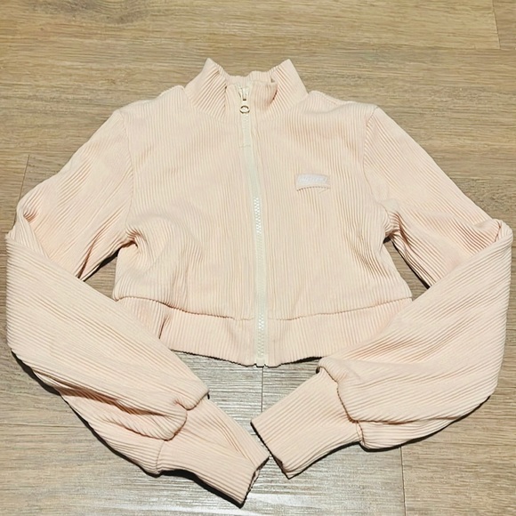 Bo+Tee ribbed zip crop jacket in cream size small - Picture 5 of 10
